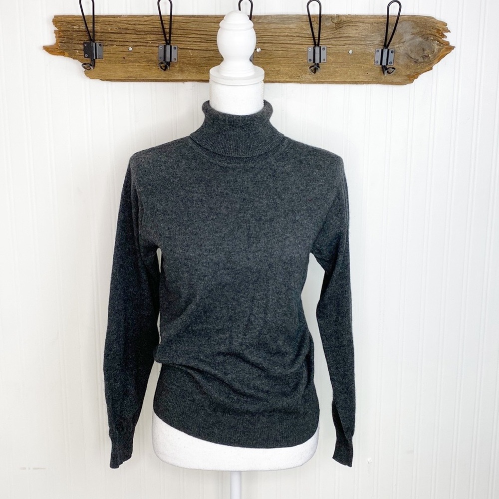 Lord & Taylor Cashmere Turtleneck Sweater Gray